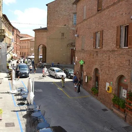 Palazzo Bufalari In Centro Storico * Citta della Pieve
